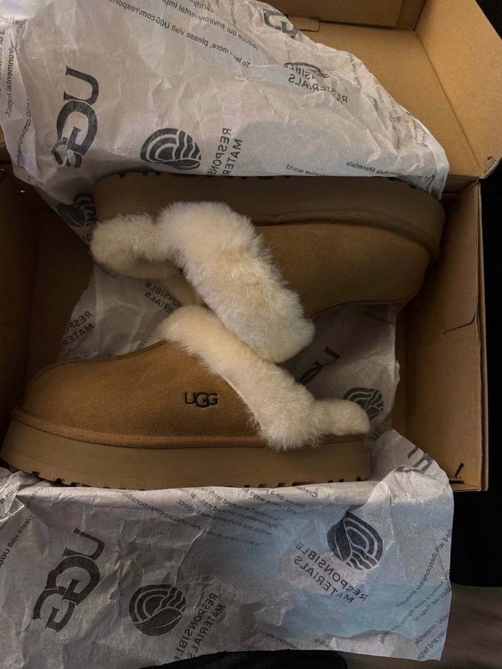 UGG Chestnut Shearling-Lined Slipper Clog